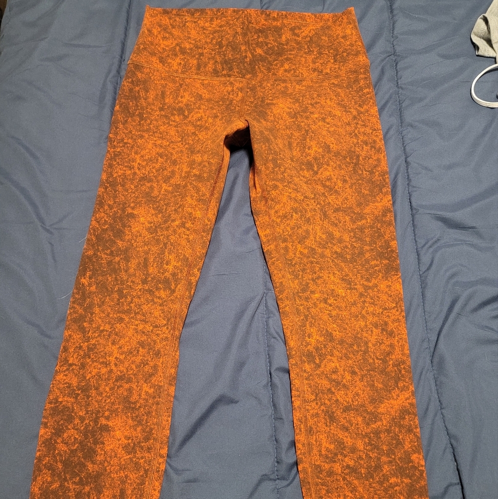 Lululemon Wunder Train High-rise Leggings, size 10, color Autumn Red Black